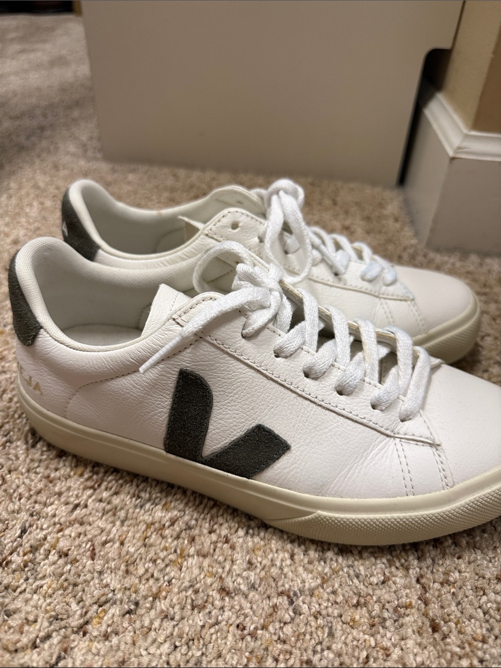 Veja White Leather Low-Top Sneakers with Dark Gray V Logo